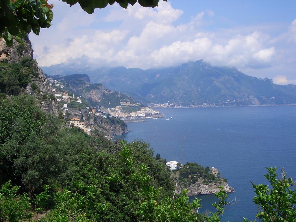 Amalfi 51 Con Vista Mare, Giardino E Terrazze Villa Conca dei Marini Luaran gambar
